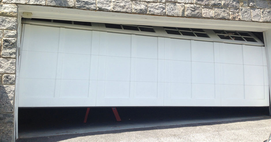 Broken garage door repairs Buffalo